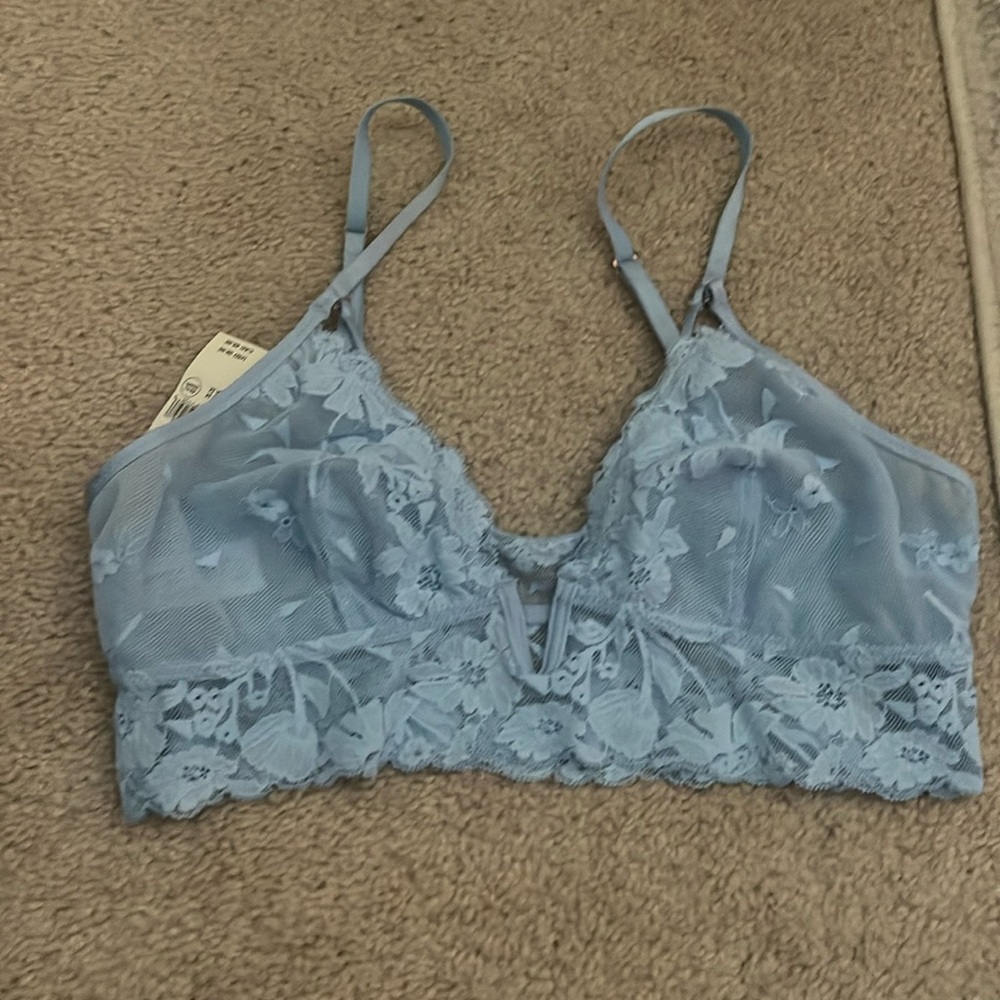 NWT AERIE LACE BRA